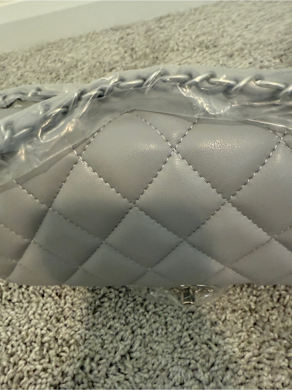 INSPIRED…. Quilted Leather Shoulder Bag - Gray - Picture 3 of 7